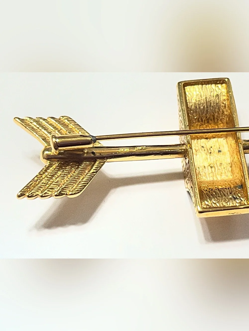 Signed AWR Designer Gold-tone Arrow Tie Bar/Pin